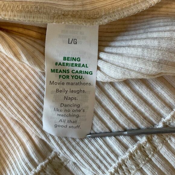 Aerie Henley Ribbed Top Sz L Oatmeal Long Sleeve Fitted Neutral Casual - Picture 8 of 12